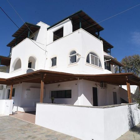 Bernie House Apartment Melanes ภายนอก รูปภาพ