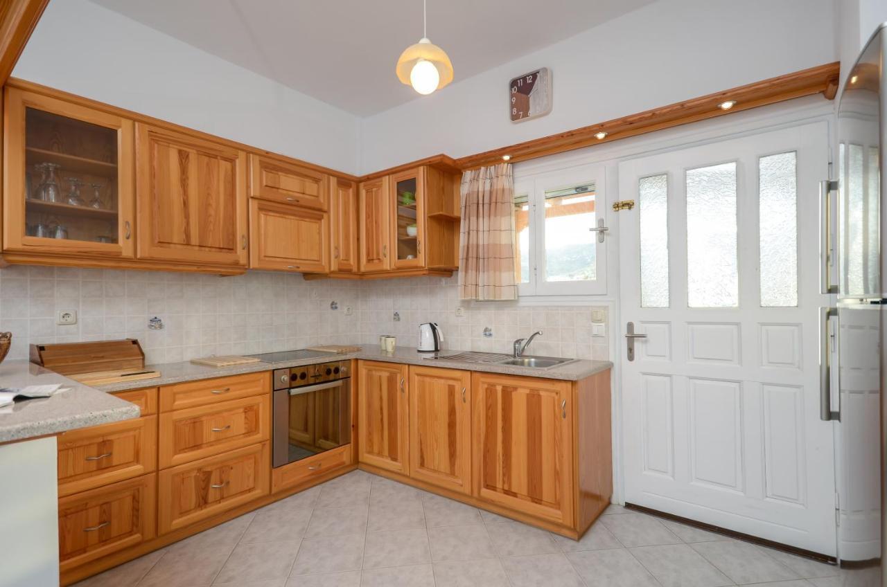 Bernie House Apartment Melanes ภายนอก รูปภาพ
