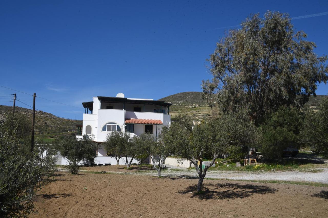 Bernie House Apartment Melanes ภายนอก รูปภาพ